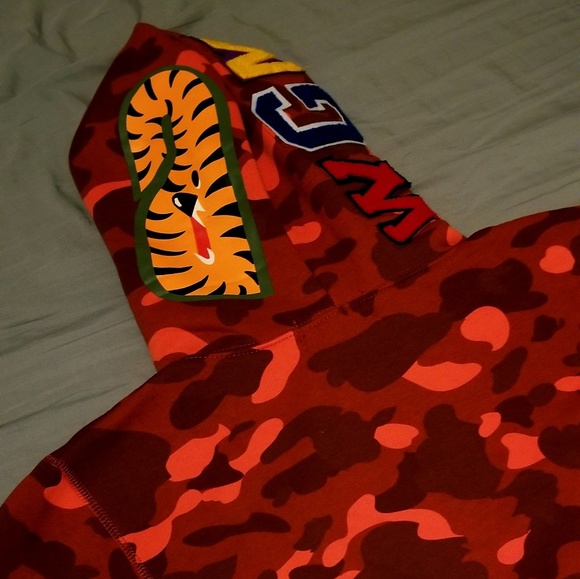 Red Camo Bape Shark Full Zip jacket - Picture 2 of 3